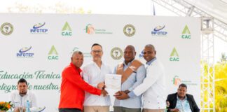 FCB, INFOTEP y Junta Campesina Valle de Neyba gradúan jóvenes de comunidades cañeras en carreras técnicas