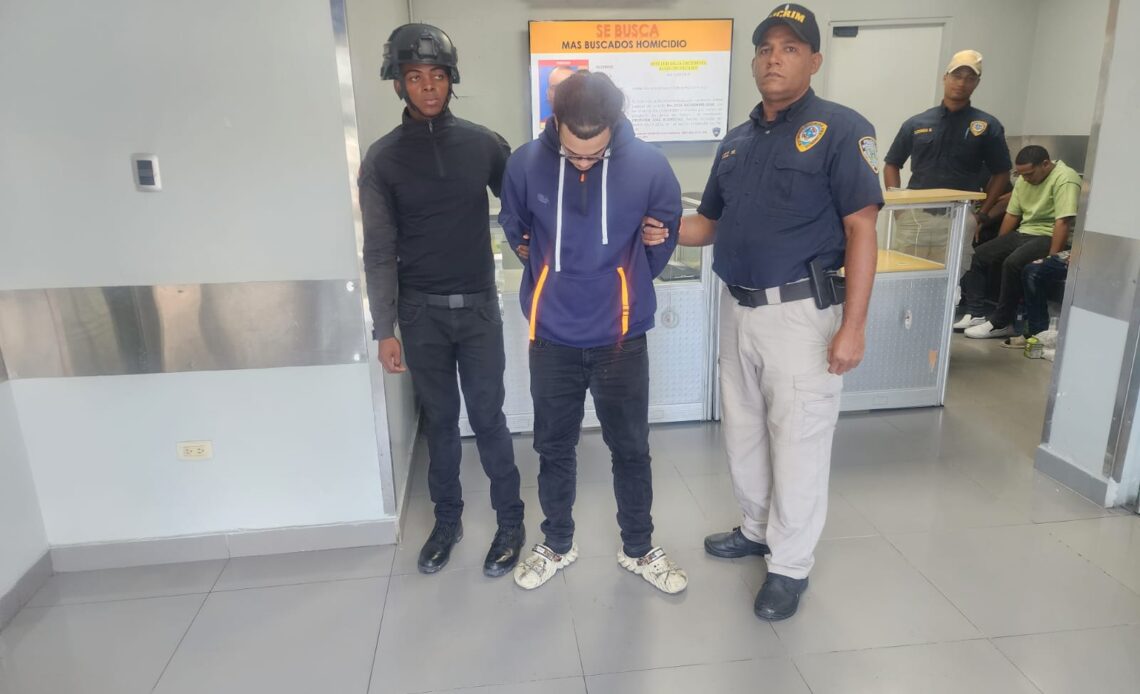 Se entrega “John 42”, acusado de herir gravemente a niña de 10 años en Capotillo