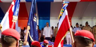 Presidente Abinader encabeza desfile conmemorativo del 213 aniversario del natalicio de Juan Pablo Duarte